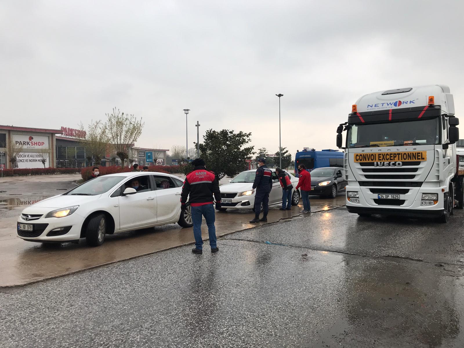 Hendek'te Giriş ve Çıkışları Kontrol Altında