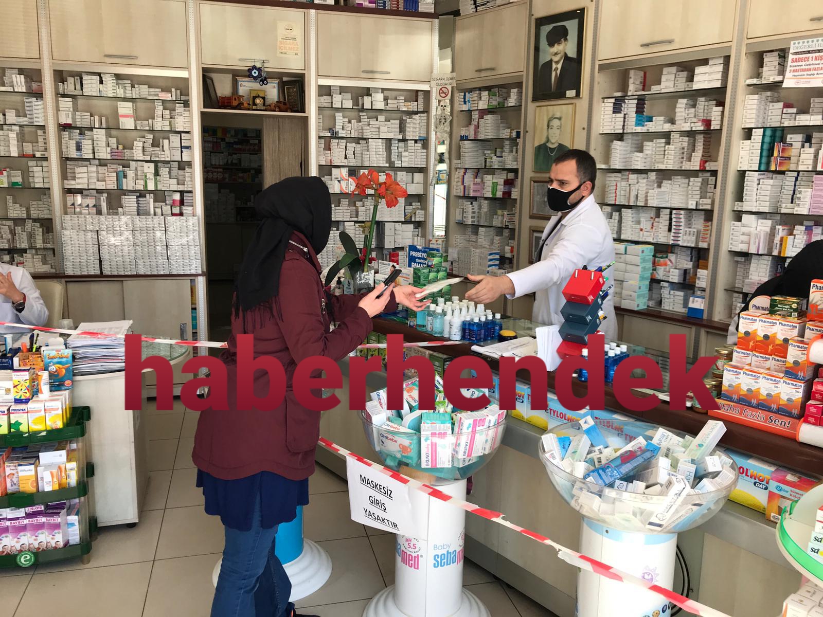 Hendek'te Ücretsiz Maske Dağıtımları Başladı