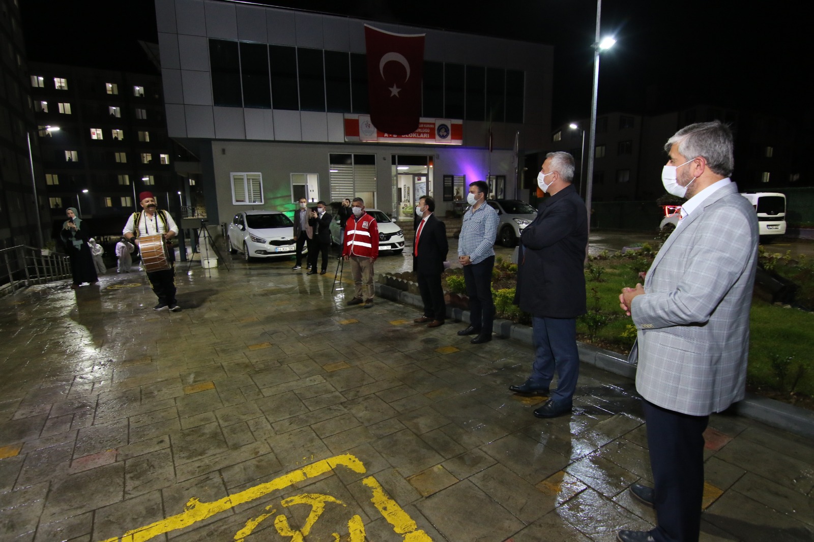 Hendek’te Karantina Yurdunda Ramazan Eğlencesi