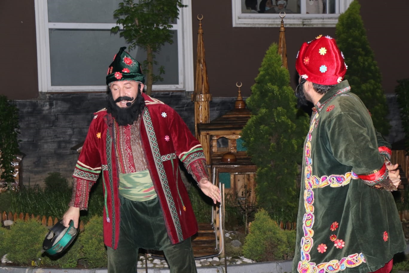 Hendek'te Karantina Yurdunda Ramazan Sürprizi