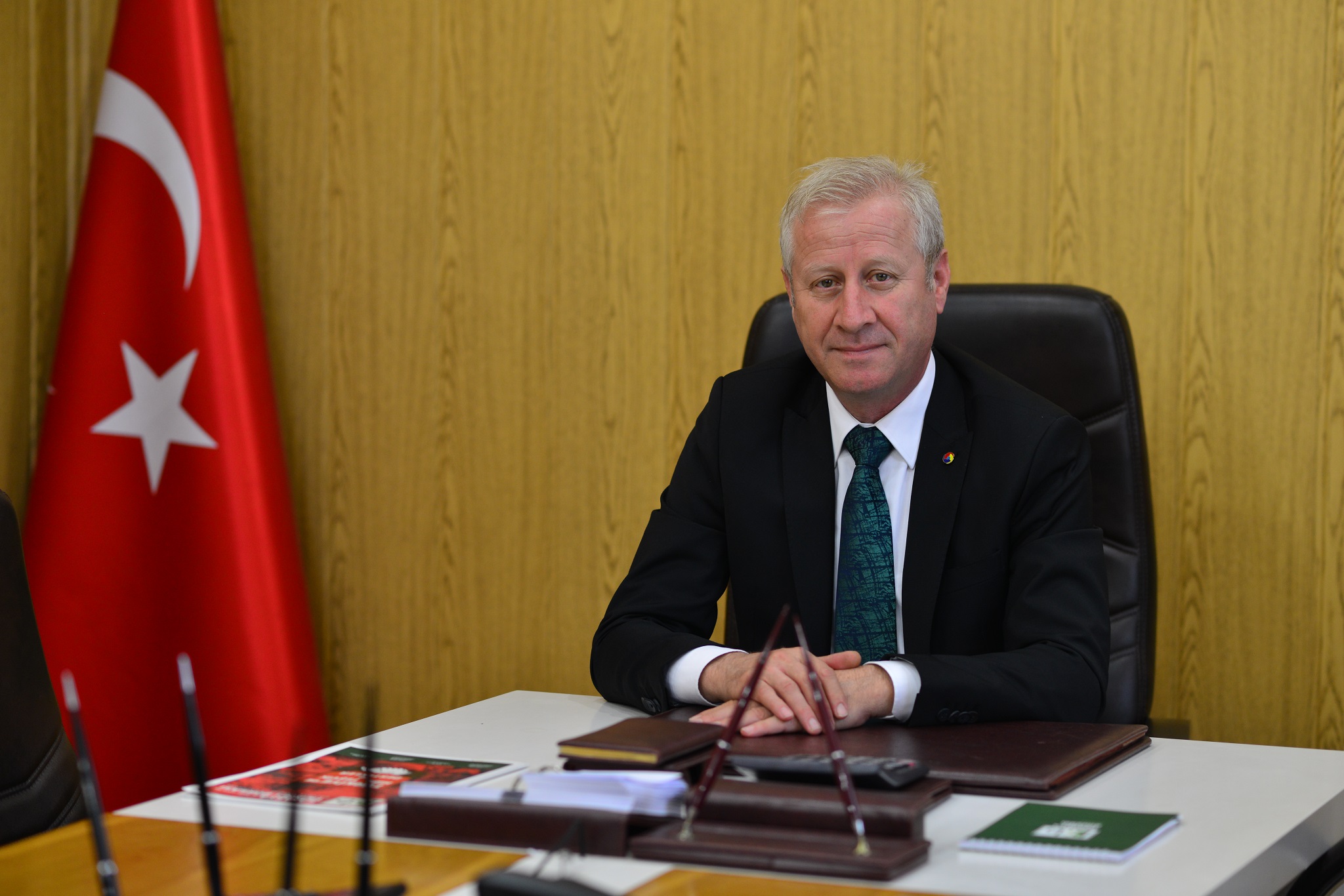 STB Başkanı Sarı, Anneler Gününü Kutladı