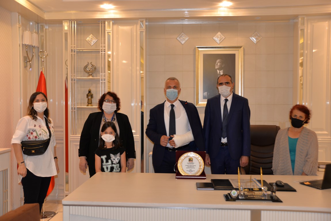 Hayvanseverlerin En Sevdiği Başkan Babaoğlu