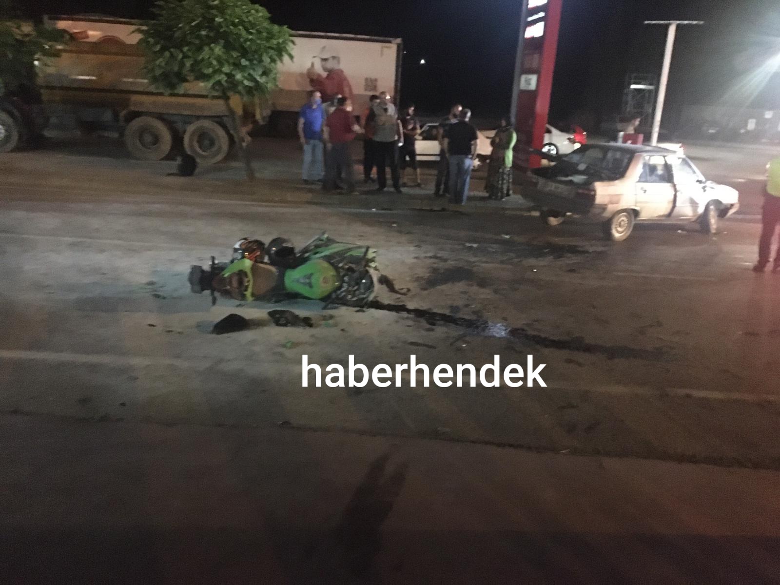 Otomobil ile Motorsiklet Çarpıştı 4 yaralı