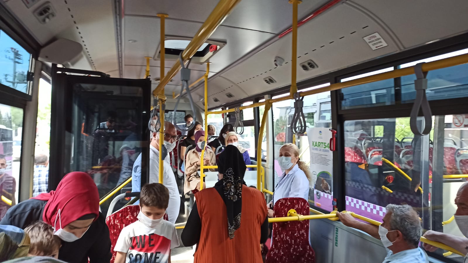 Hendek’te Toplu Taşıma Hizmetlerinde Hijyen Ve Olumlu İletişim Dili