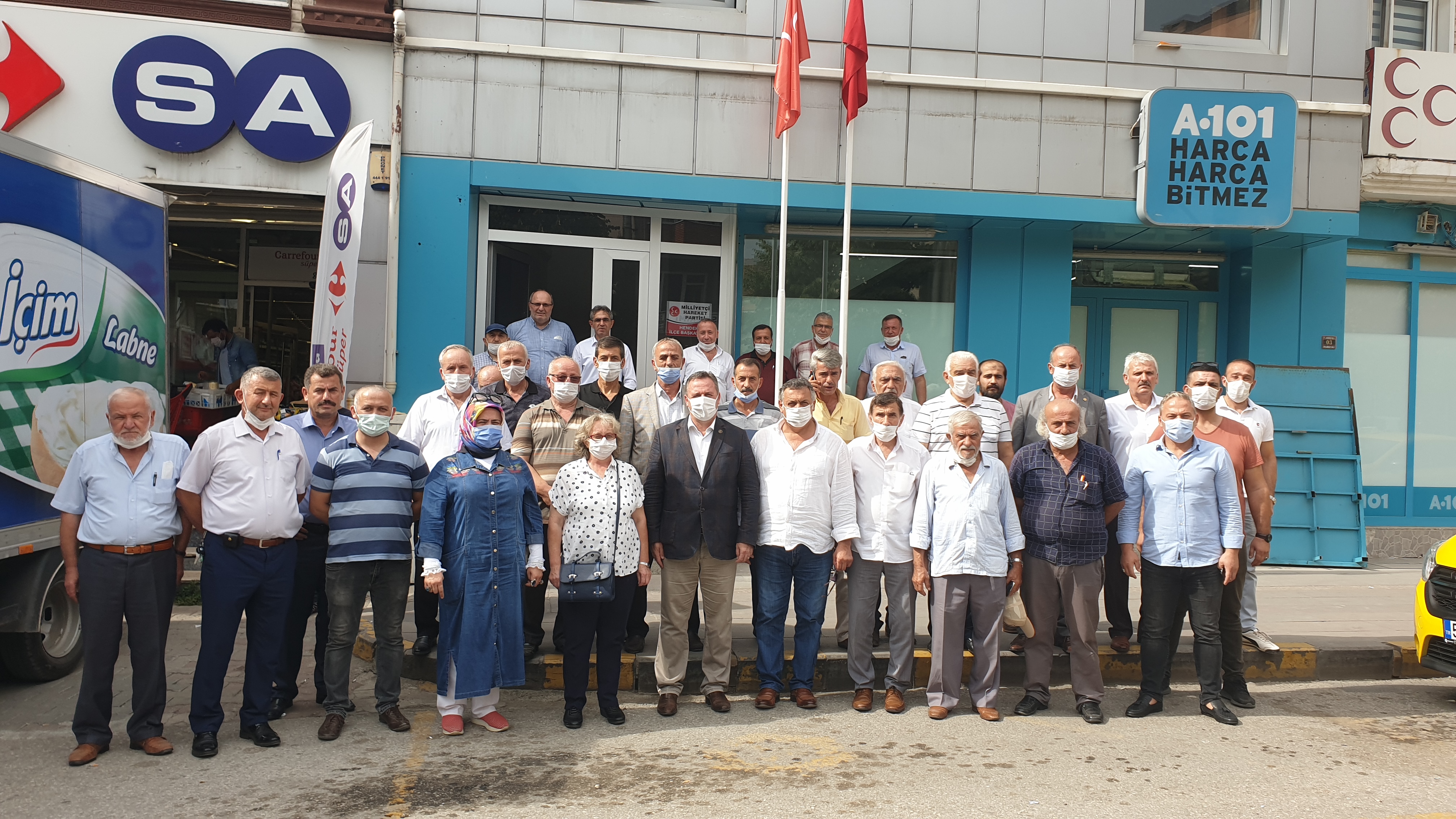 Muhtarlardan MHP'ye Hayırlı Olsun Ziyareti