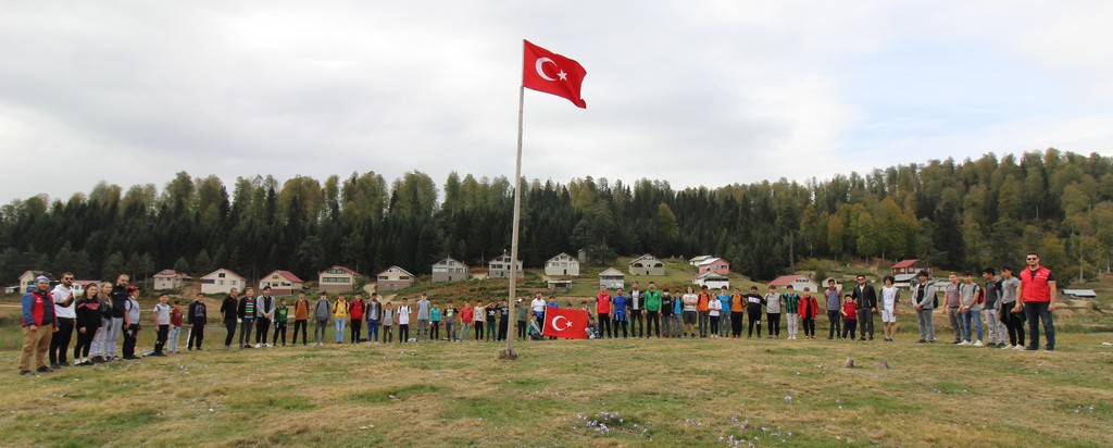 Gençlerin Yayla Keyfi