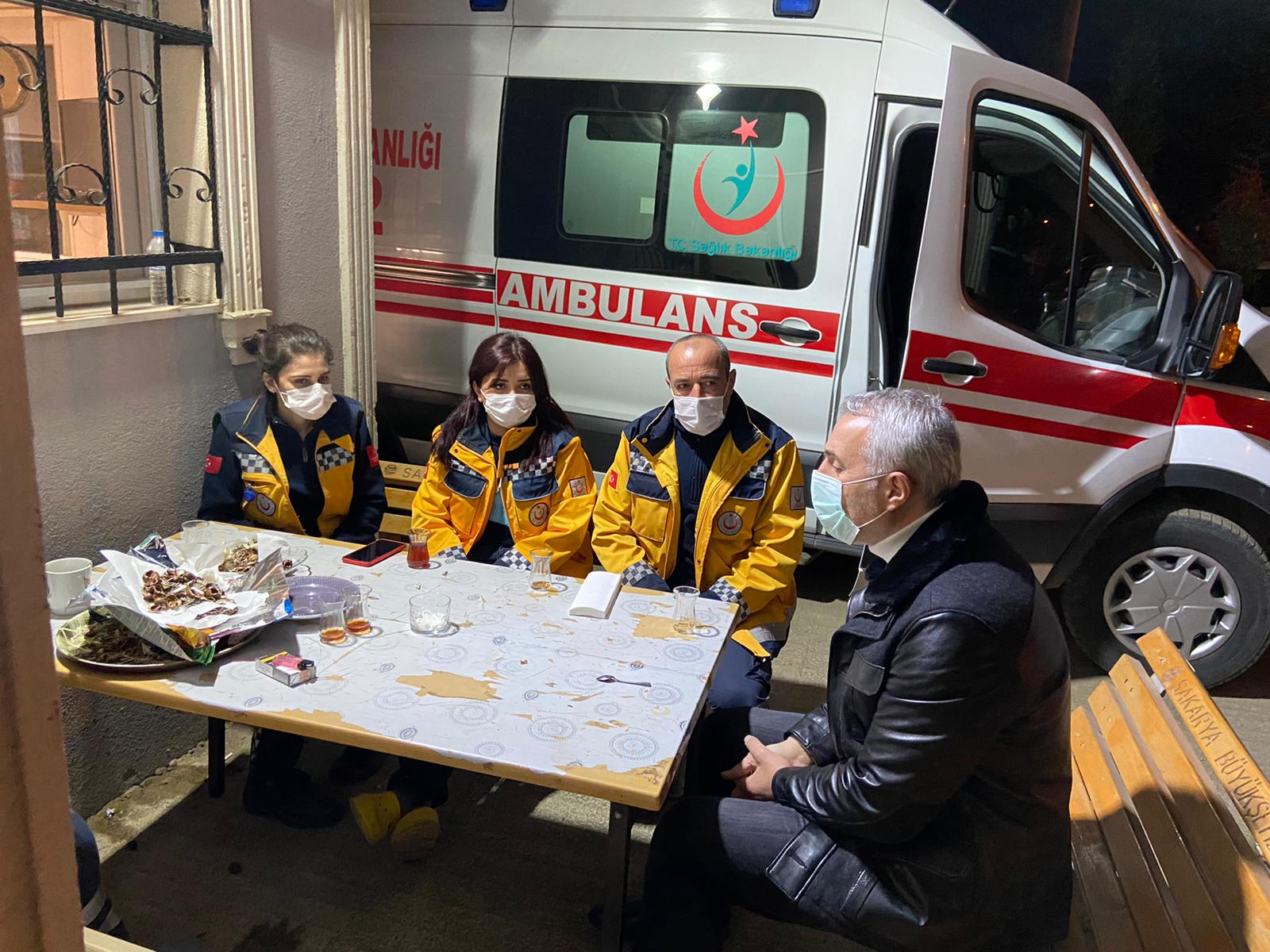 Babaoğlu Yeni Yılı Sağlıkçılarla Karşıladı