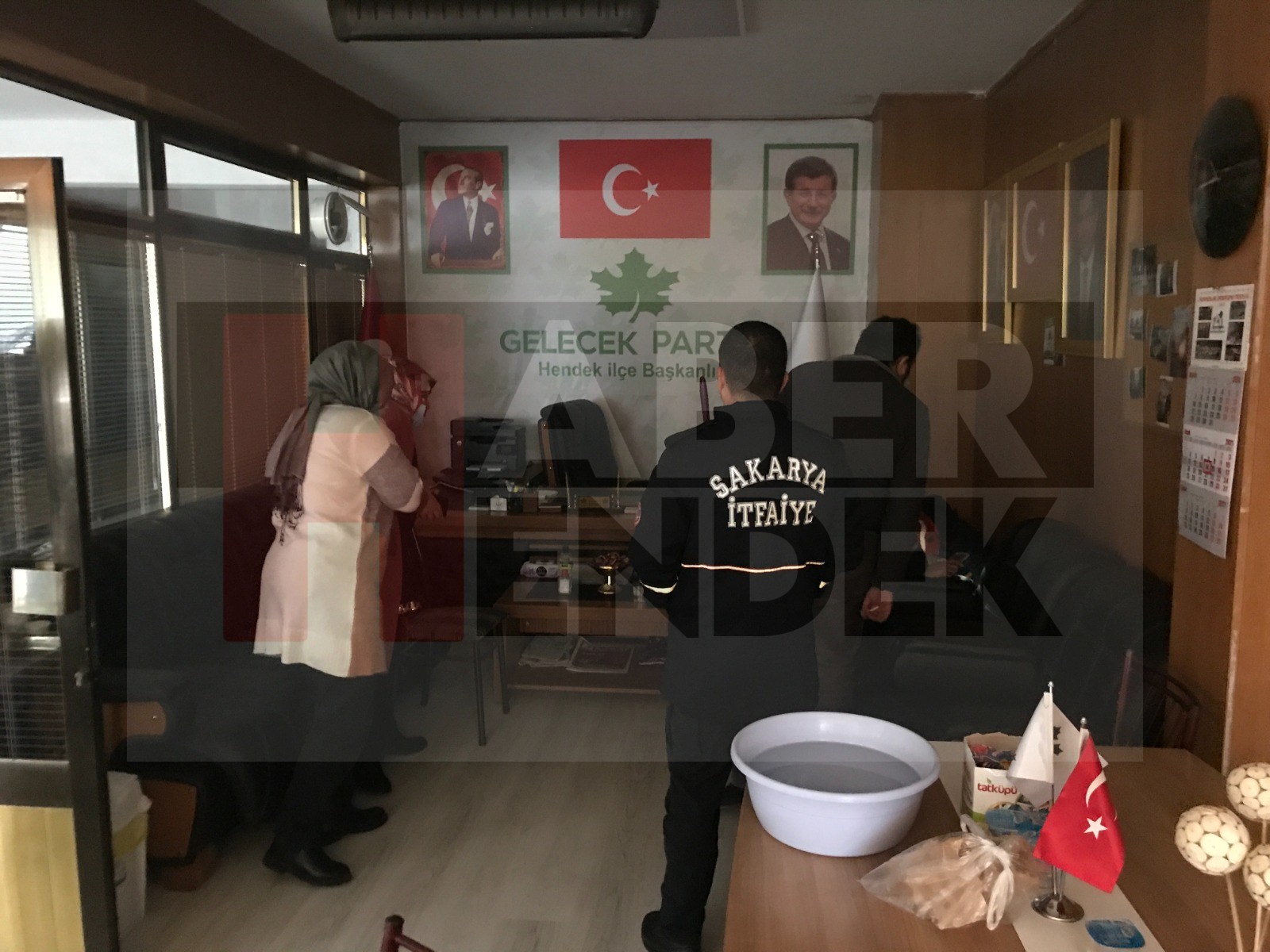 Gelecek Partisinde Kablo Tutuştu