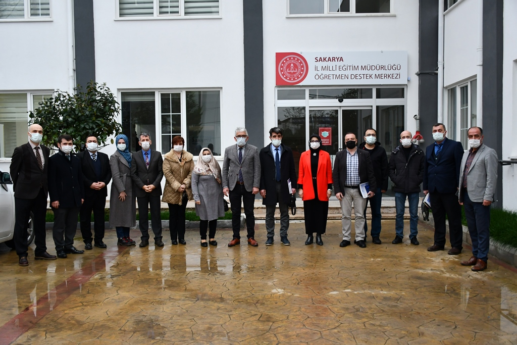 Eğitim Fakültesinden Öğretmen Destek Merkezine Ziyaret
