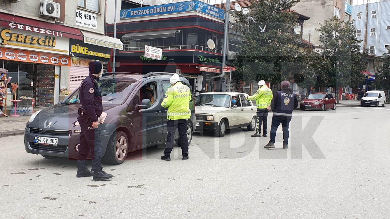 Emniyet ve Jandarmadan 25 Kişiye İşlem