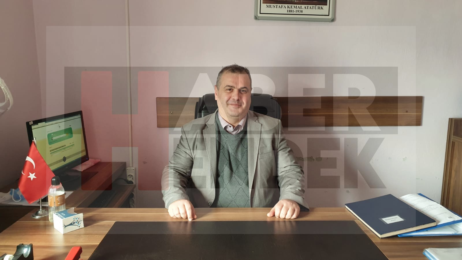Hendek Kütüphane Müdürü Yelkenci Göreve Başladı