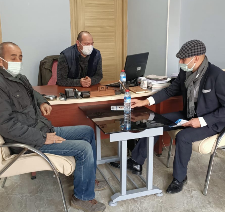 Deva Partisi’nın İlçe Başkanı Esnafları Dinledi