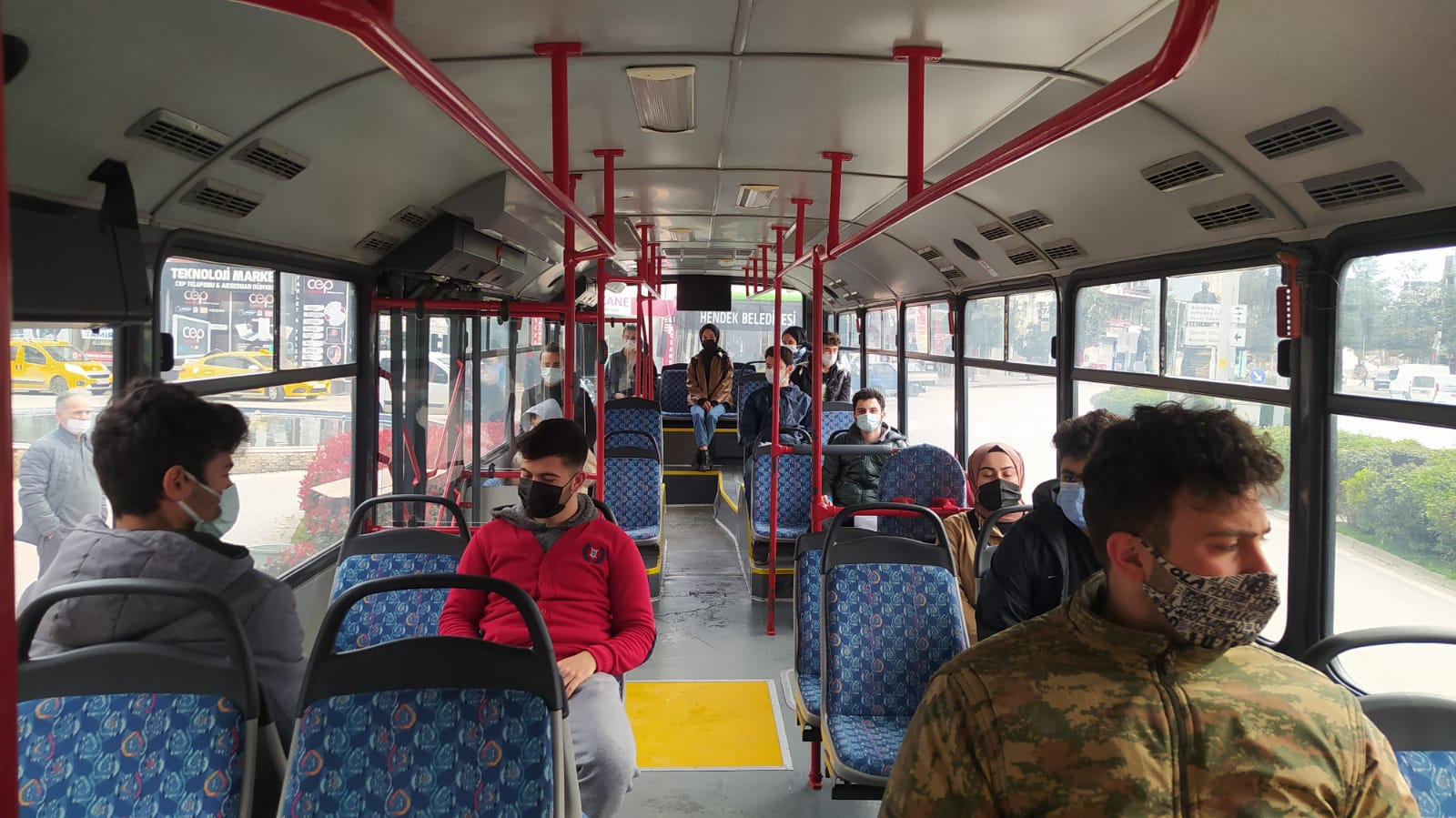 Hendek Belediyesinden MSÜ Adaylarına Ulaşım Desteği