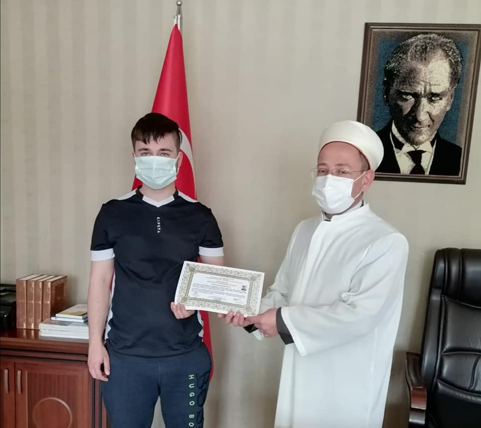 Hollandalı Maik Roalef Müslüman oldu