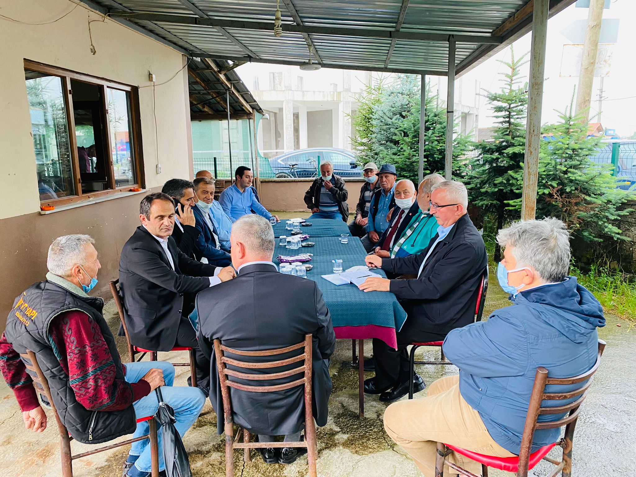 CHP İl Başkanı Keleş'ten Hendek Çıkarması