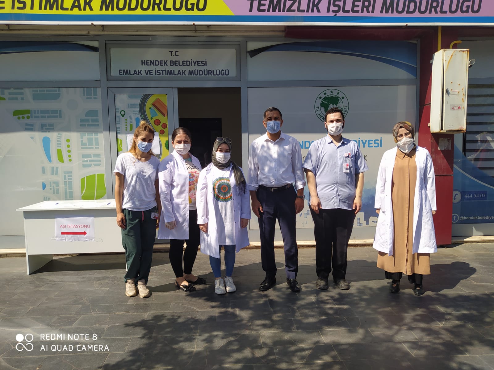 Hendek’te Pazar Yerinde Koronavirüs Aşı İstasyonu Kuruldu