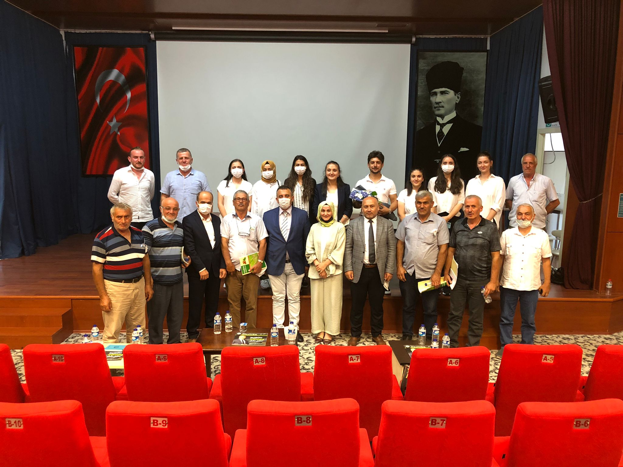 ÇİFTÇİ EĞİTİMLERİ YENİDEN BAŞLADI