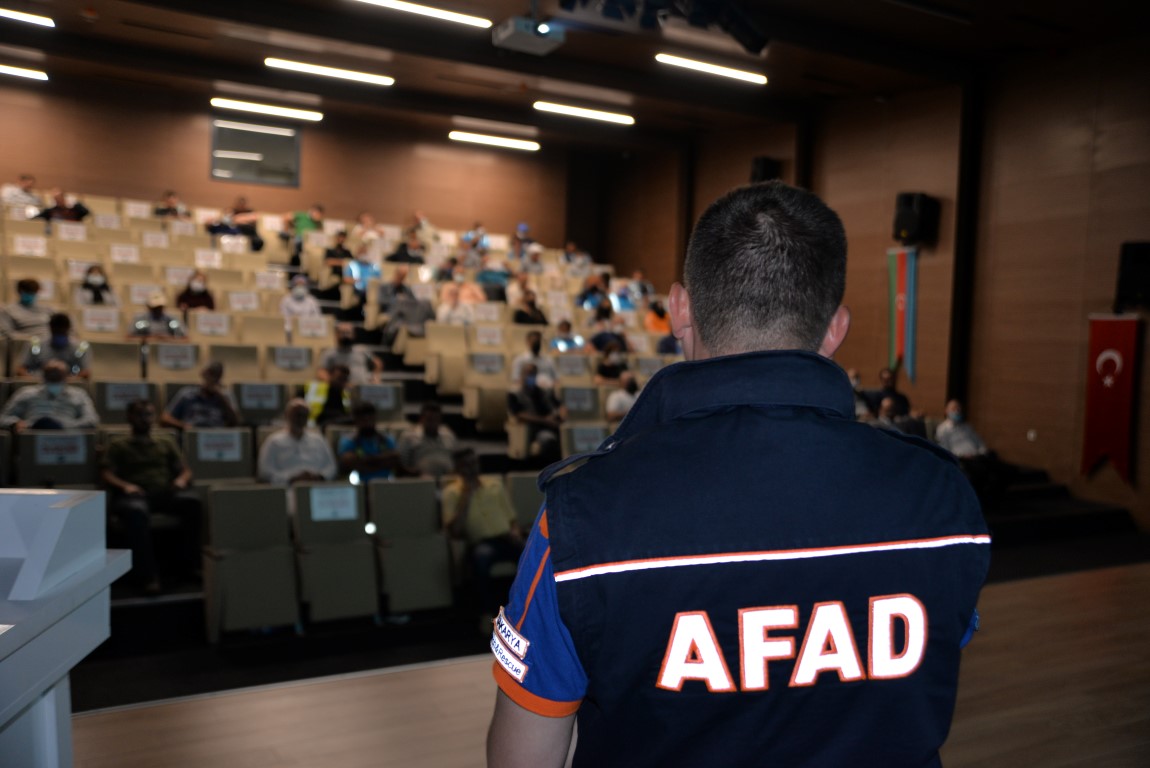 Belediye Personeline Afet Eğitimi