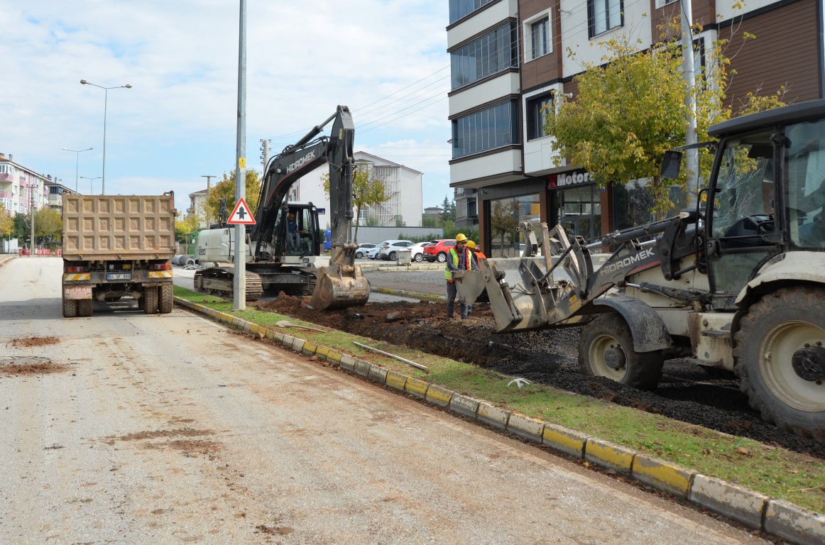 YENİ ALT YAPI 5 KİLOMETREYE ULAŞTI