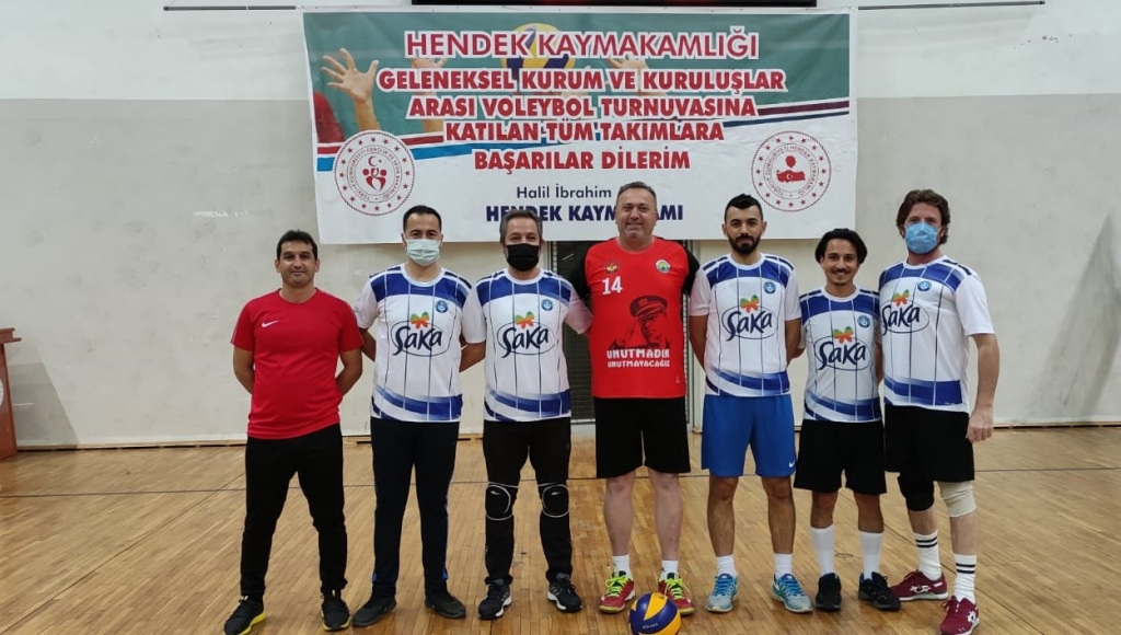 Kaymakamlık voleybol turnuvası start aldı