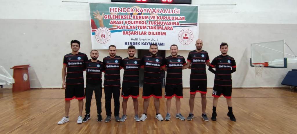 Voleybol Turnuvası Devam Ediyor