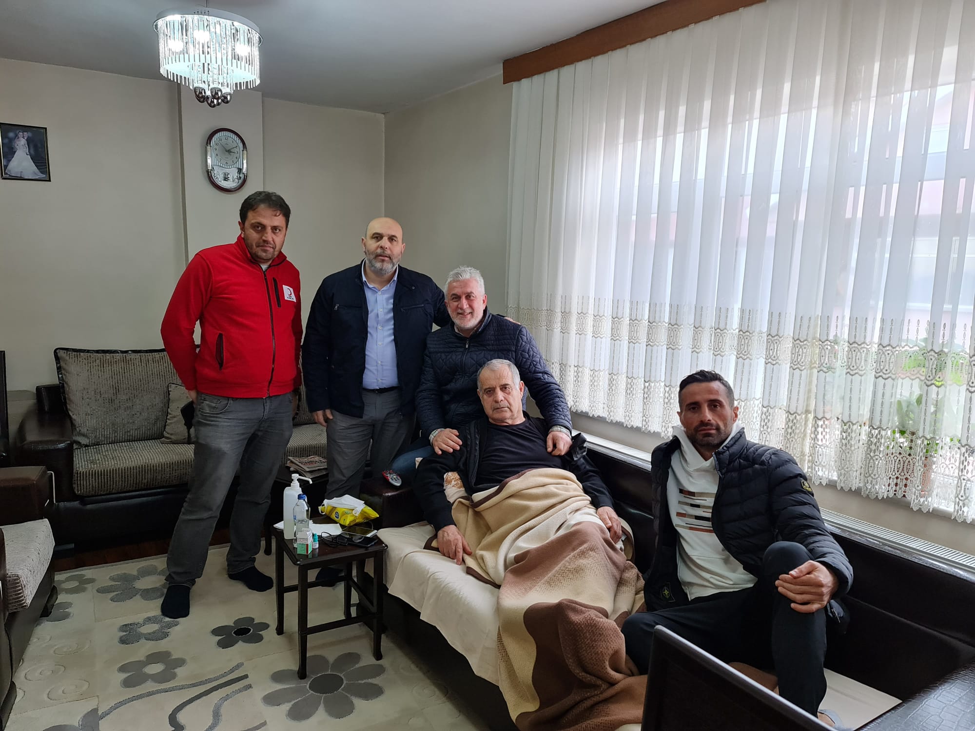 Kızılay Hendek Atçı'yı Ziyaret Etti