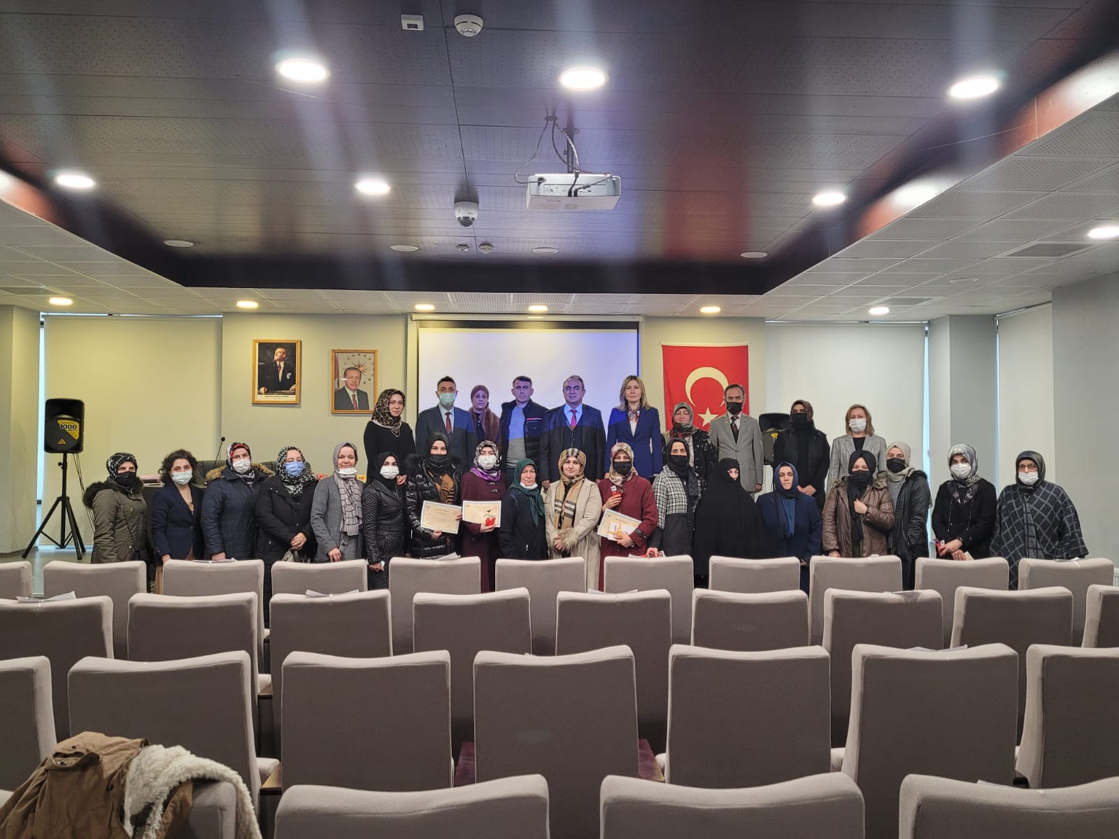 Hendek Sosyal Hizmet Merkezinde Aile Eğitimleri Başladı