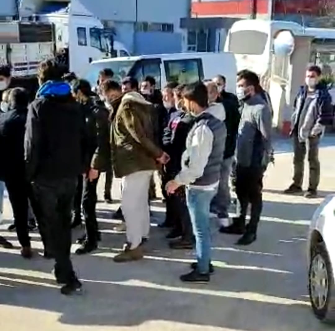 Sendika Üyesi Oldukları İddiasıyla İşten Çıkarıldılar