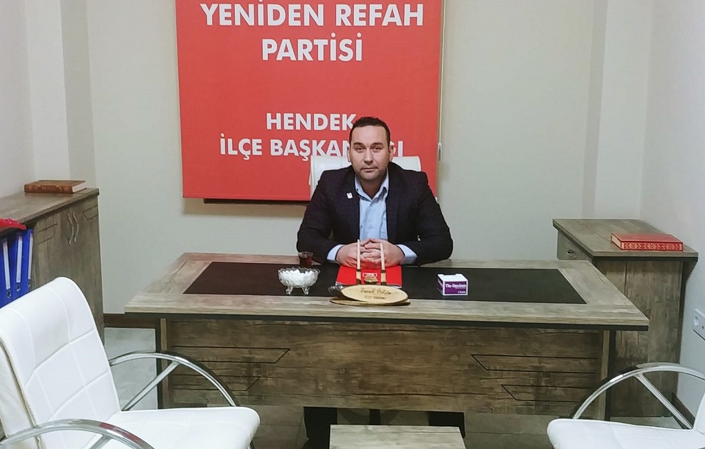 Özgür Miraç Kandilini Kutladı