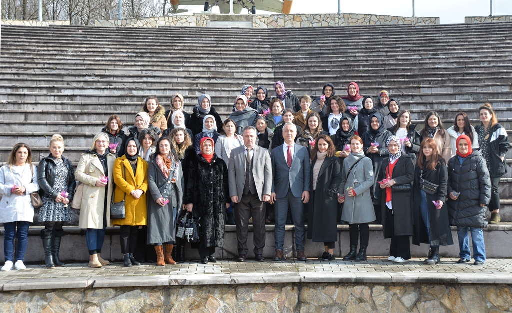 Kadın Çalışanlarımız En Büyük Gücümüz