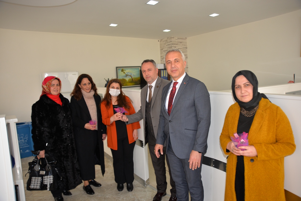 HENDEK KADINLARI UNUTMADI