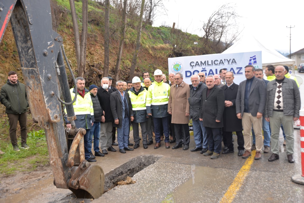 ÇAMLICA DOĞALGAZA KAVUŞUYOR
