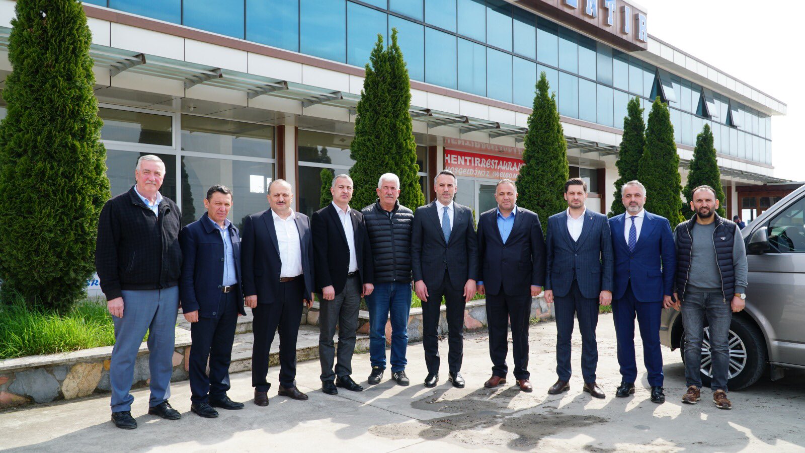 Ak Parti İl Başkanı Tever Hendek’teydi