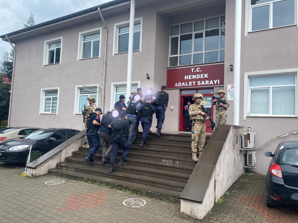 Akraba cinayetinde 2 tutuklama