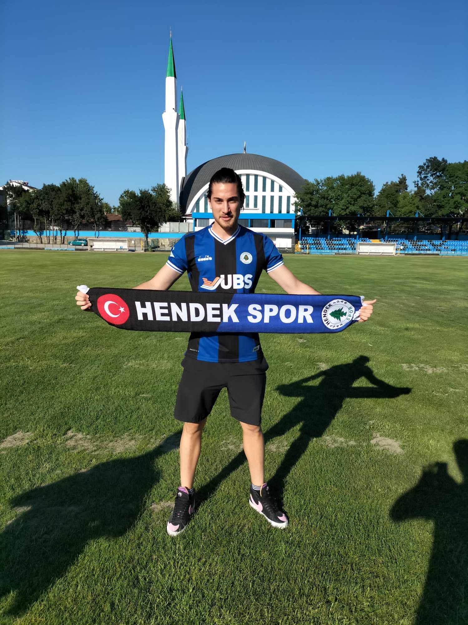 Hendekspor'da 3 imza birden