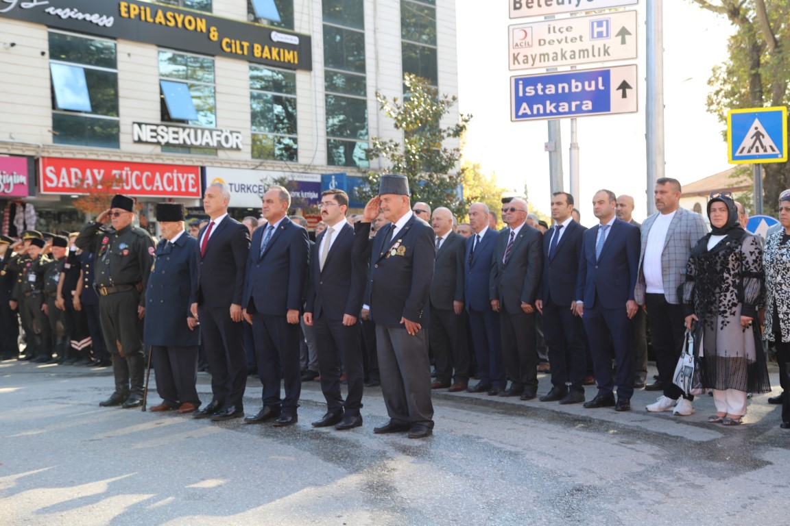 29 Ekim Cumhuriyet Bayramı Kutlamaları Törenle Başladı