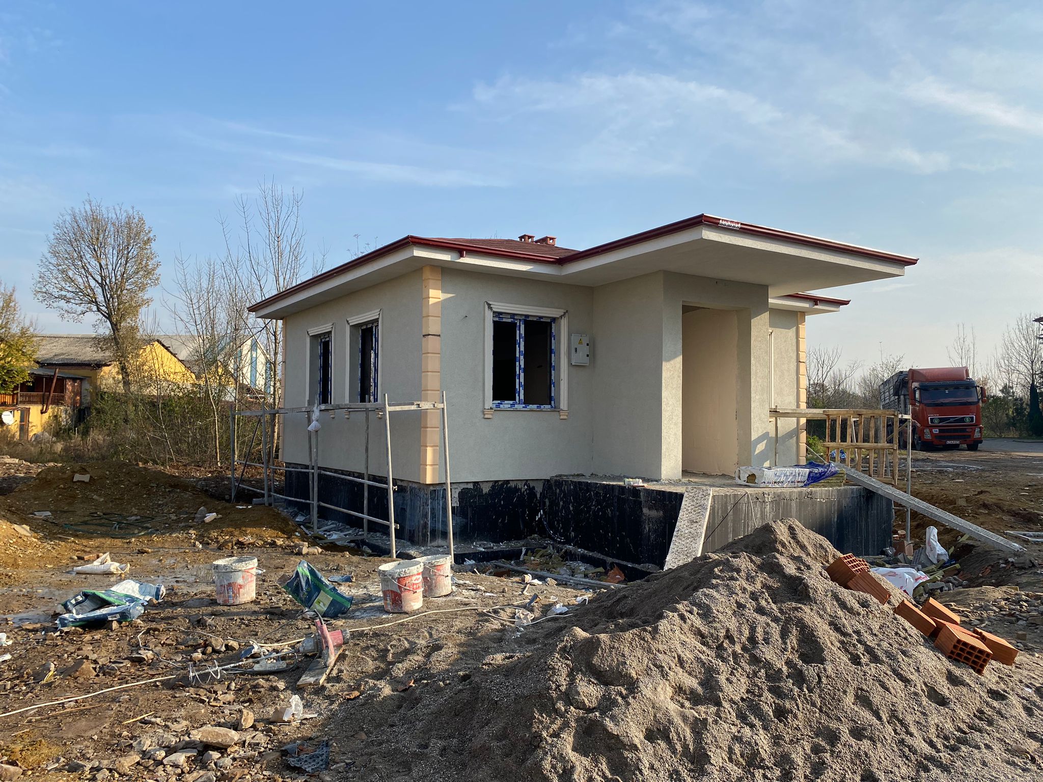 AKOVA MAHALLE MUHTARLIĞI BİNASINDA SONA GELİNDİ