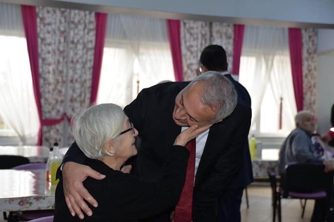 DAYANIŞMA HER ENGELİ AŞAR