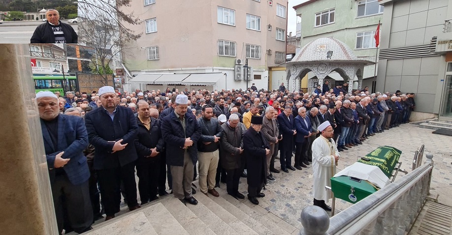 Öztürk Dualarla son yolculuğuna uğurlandı
