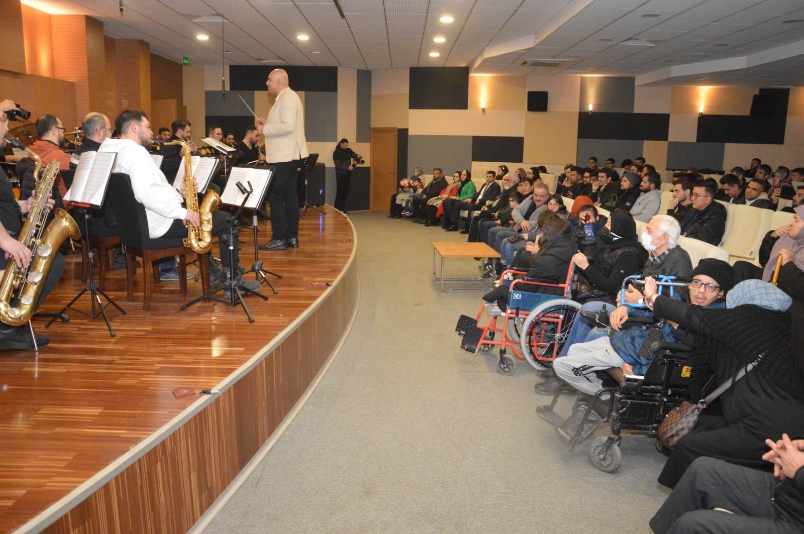 Kent Orkestrası engelliler için çaldı