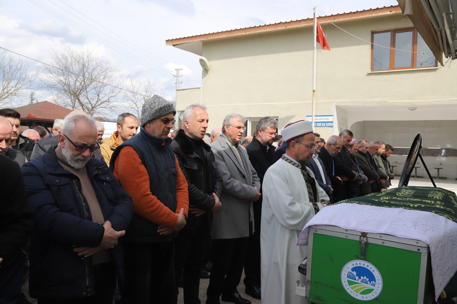 CEMALETTİN TEMİZ DUALARLA SON YOLCULUĞA UĞURLANDI