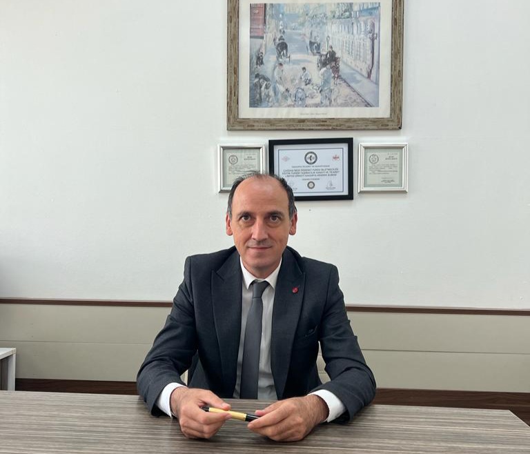 İMGE OKULLARI MÜDÜRÜ MUHİTTİN MUTLU CUMHURİYET'İN 100. YILI KUTLAMA MESAJI
