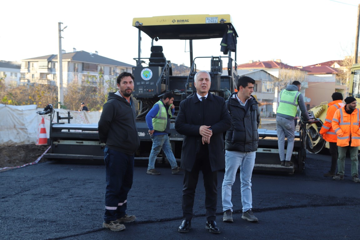 YENİMAHALLE YOLLARI ASFALTLANIYOR